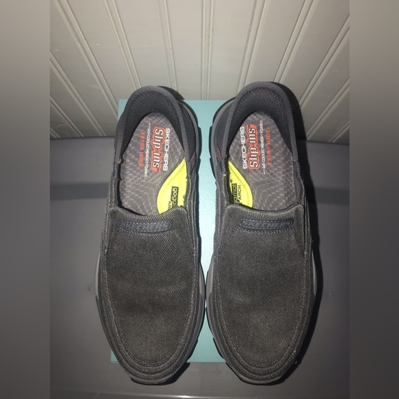 Skechers Slip-Ins Good year, size 9 1/2 extra wide WW. - Picture 2 of 13
